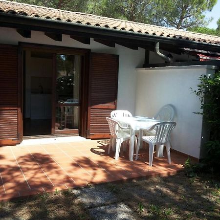 Villetta Corte Grande Villa Aprilia Marittima Buitenkant foto