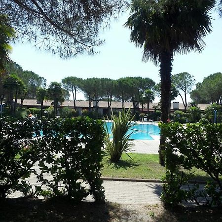 Villetta Corte Grande Villa Aprilia Marittima Buitenkant foto