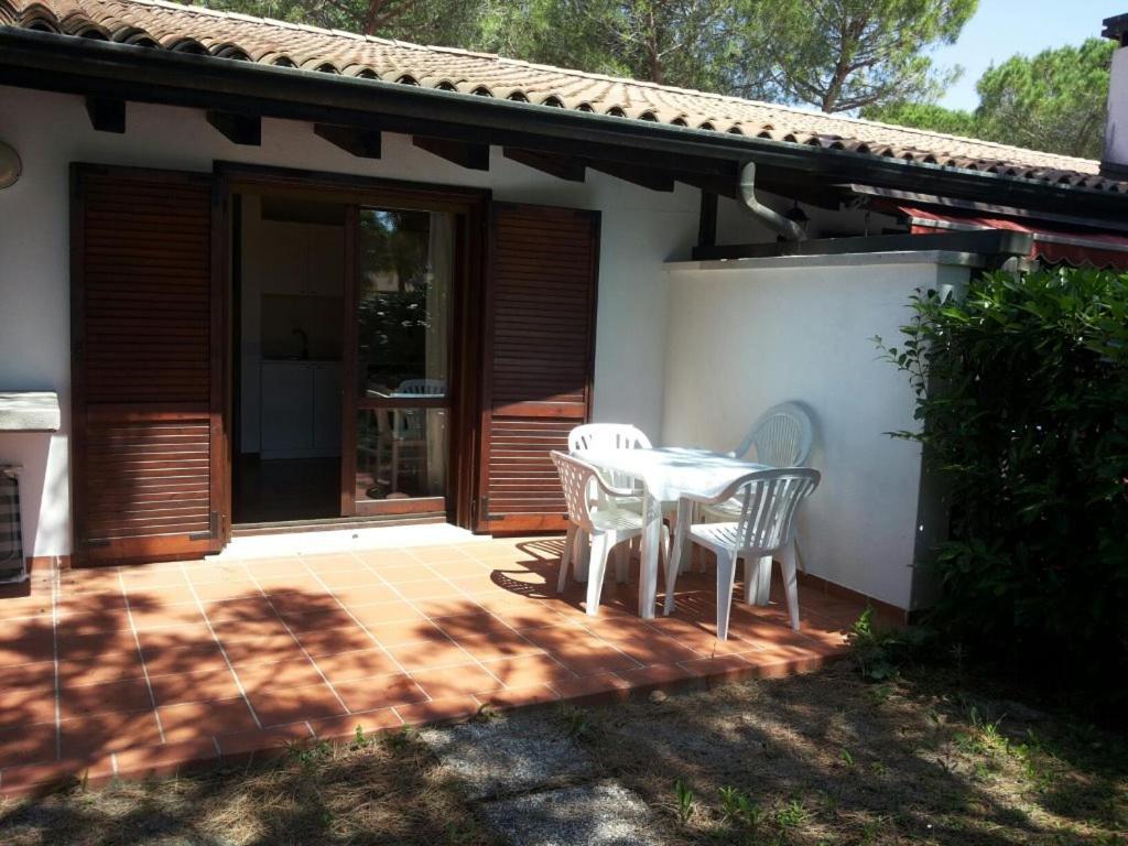 Villetta Corte Grande Villa Aprilia Marittima Buitenkant foto